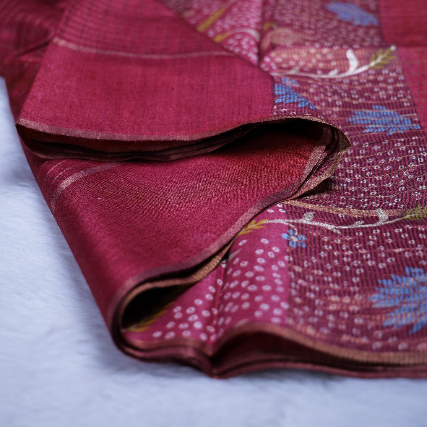 Enchanting Maroon Tissue Silk Saree with Floral Vines & Bandhani Dots